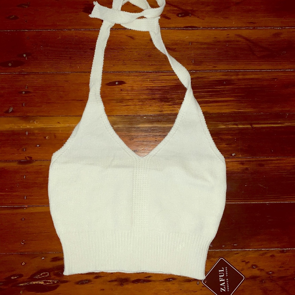 *NEW* ZAFUL White Knit Halter Crop top